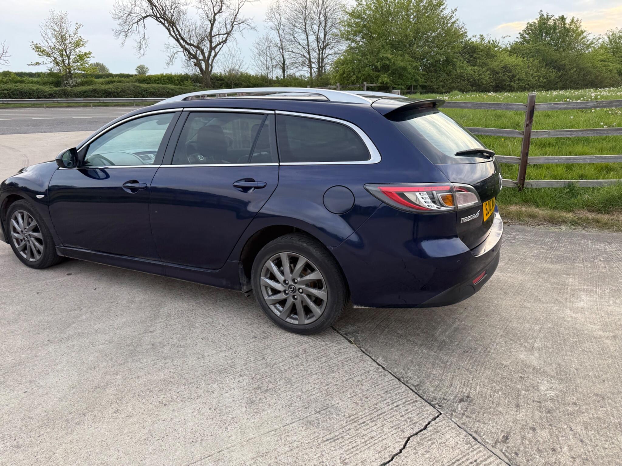 Mazda Mazda6 2.2d Venture Euro 5 5dr — photo 48 of 86